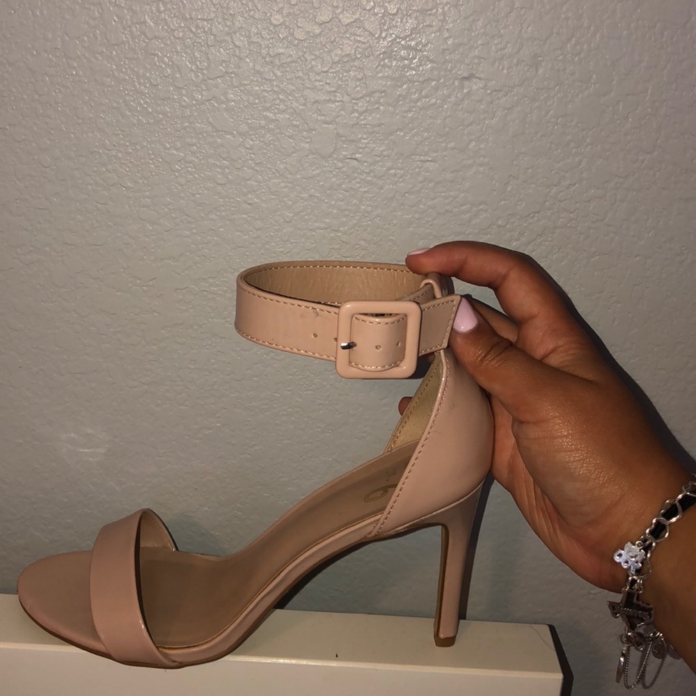 Nude pink heels
